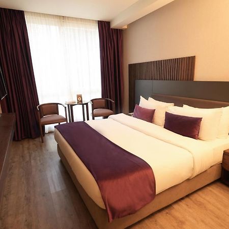 Casa D'Or Hotel (Adults Only) Beirut Ngoại thất bức ảnh