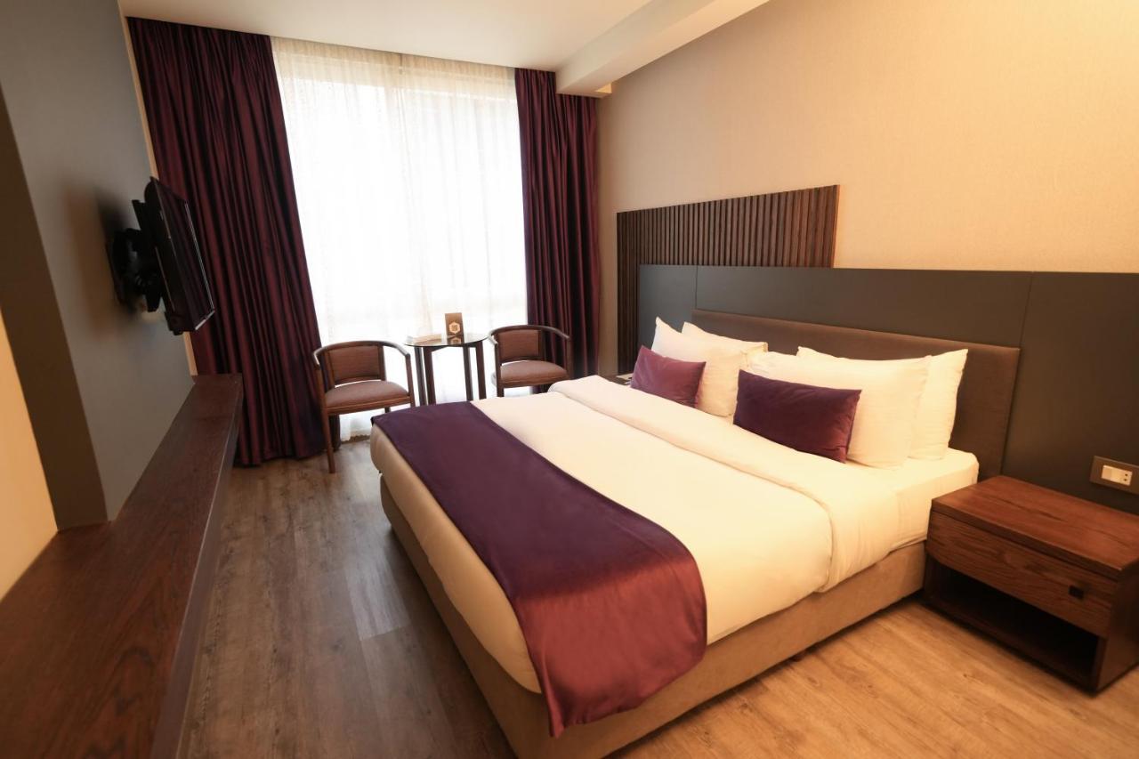 Casa D'Or Hotel (Adults Only) Beirut Ngoại thất bức ảnh