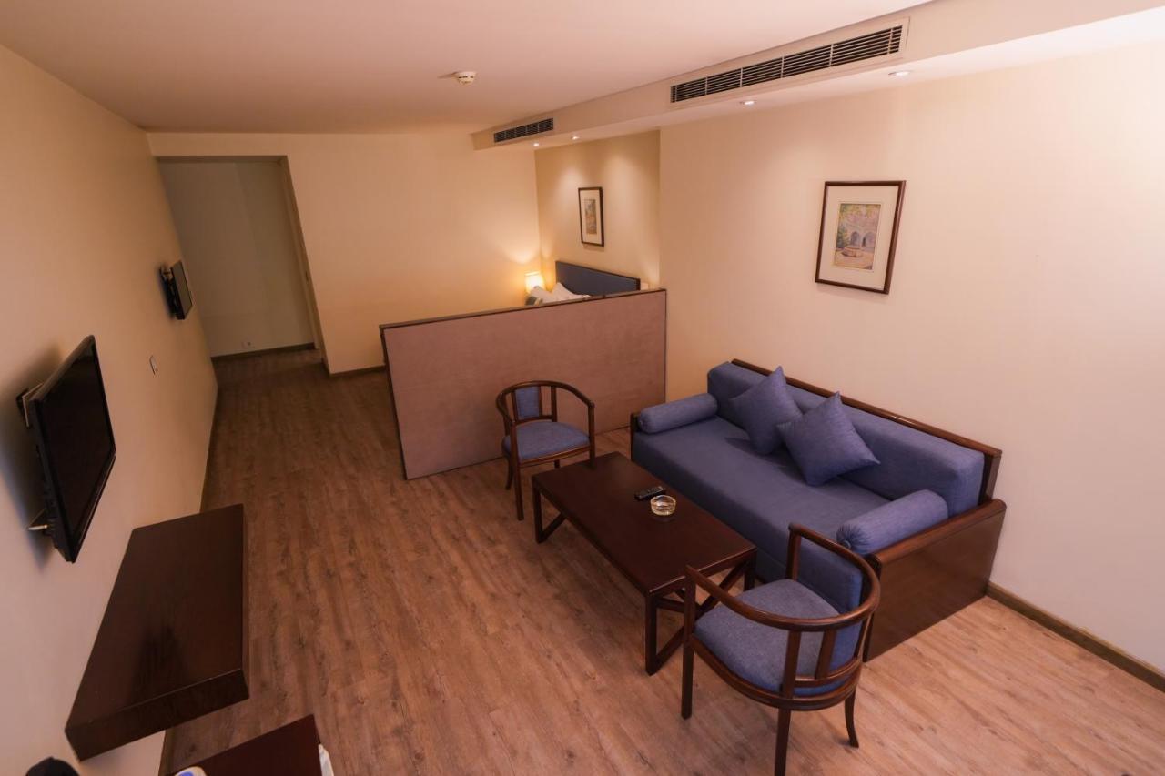 Casa D'Or Hotel (Adults Only) Beirut Ngoại thất bức ảnh